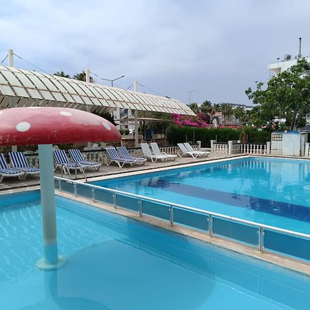 Jasmin Blue Otel Сіліфке Екстер'єр фото