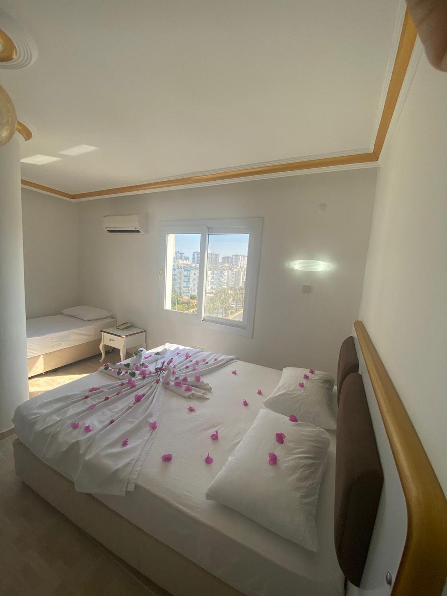 Jasmin Blue Otel Сіліфке Екстер'єр фото