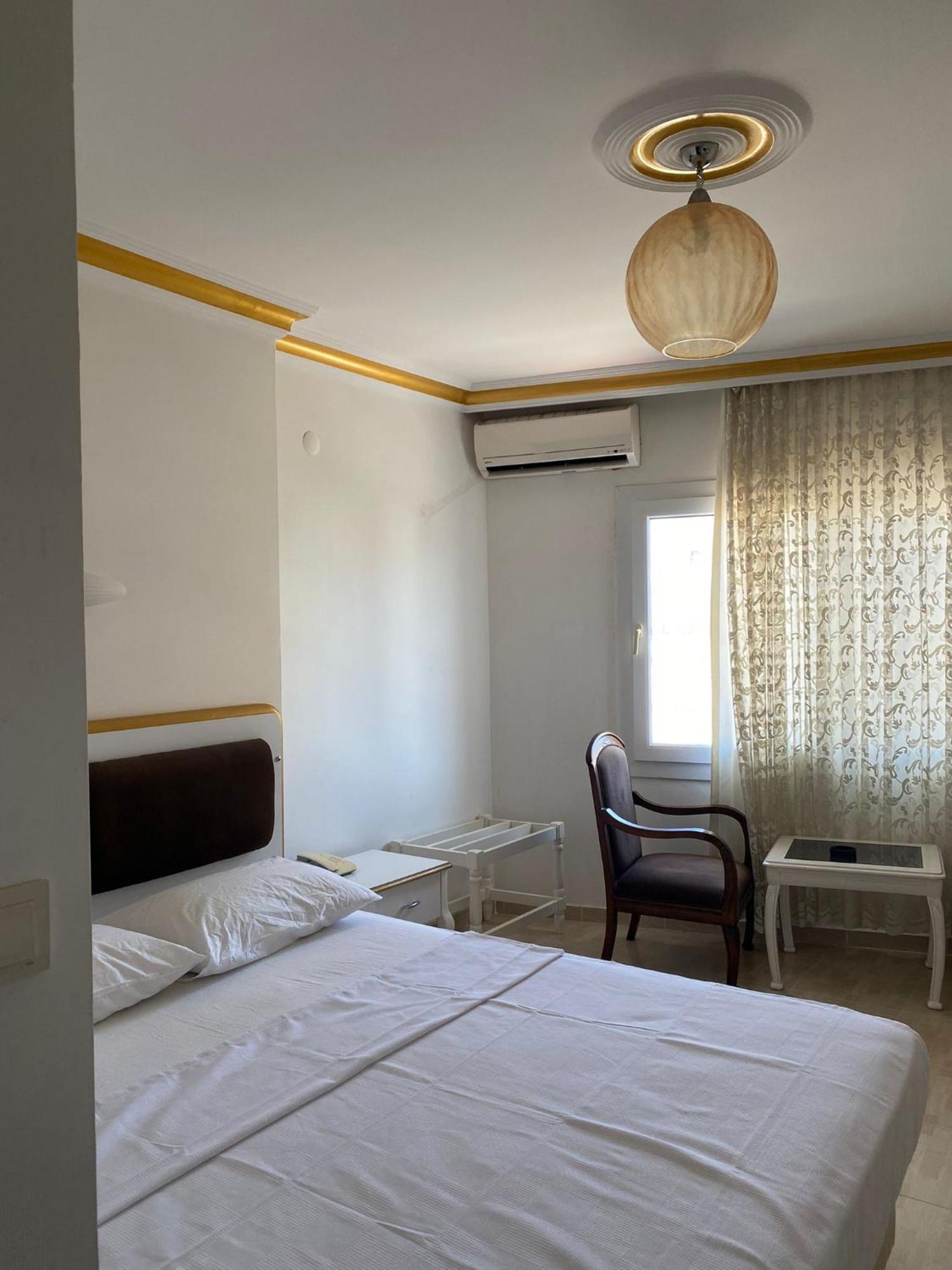Jasmin Blue Otel Сіліфке Екстер'єр фото